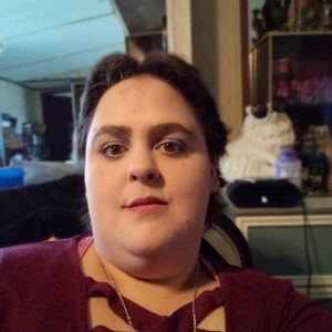 Meet your Posher, Felisha